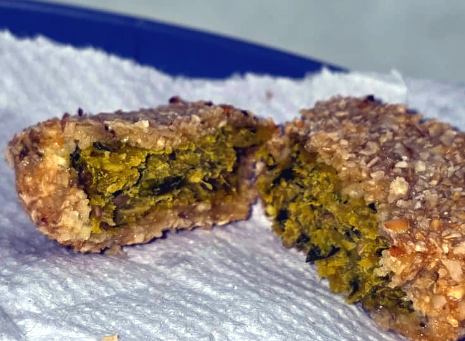 Nugget MEGAGETS partido con interior verde y cubierta de avena